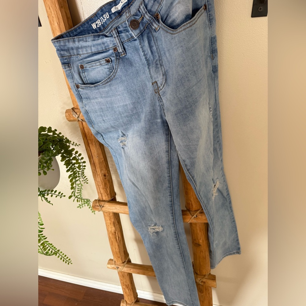 Distressed Skinny Jean Blue 28 x 30